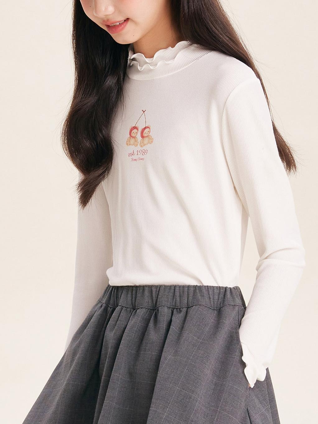 Ribbed Mock Neck Graphic T-Shirt for Girls – Casual & Trendy