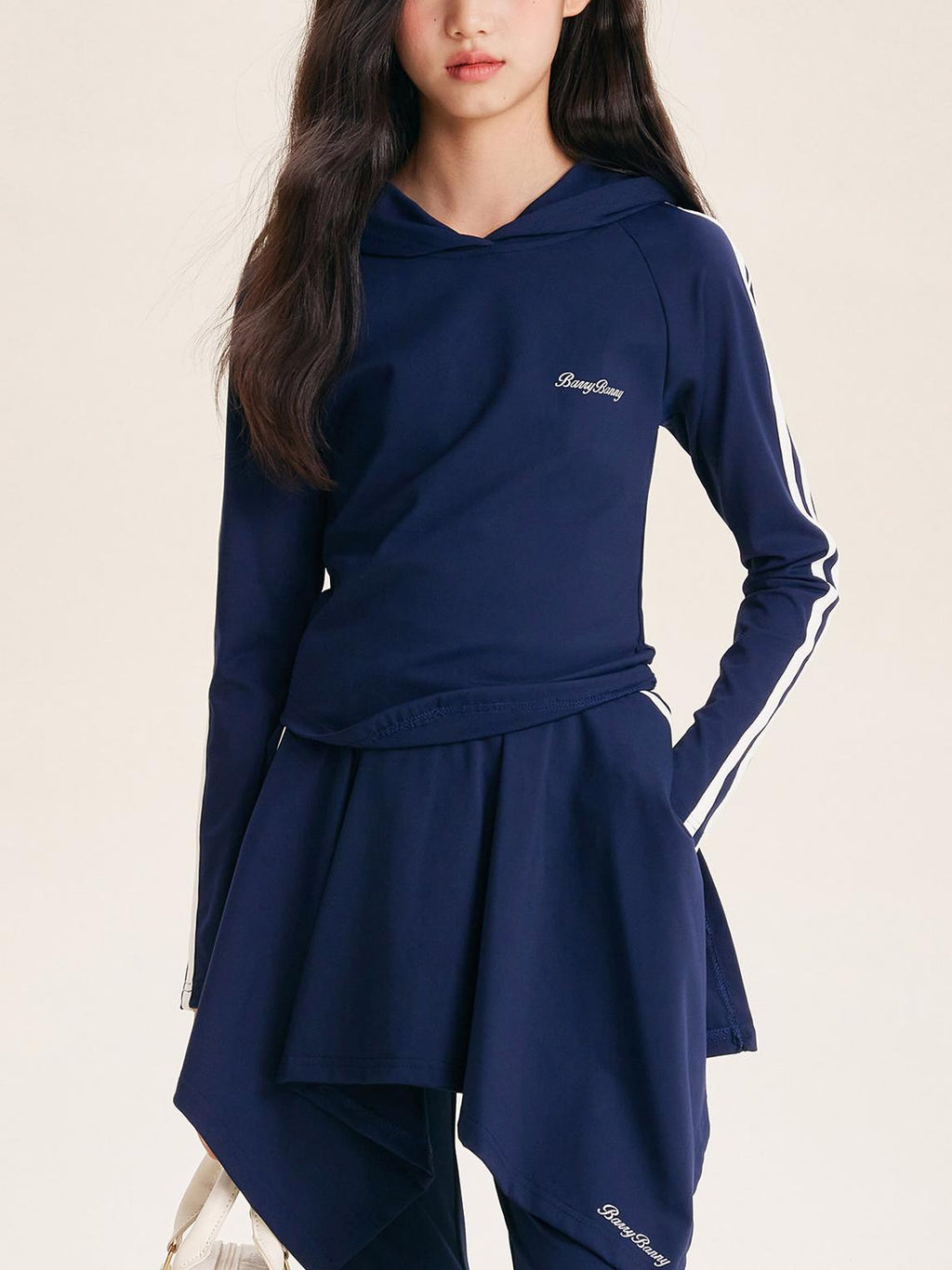 Stylish Hooded Athletic Set for Girls – Flared Skirt & Pants Set