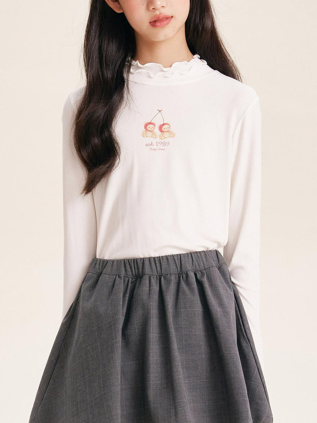Ribbed Mock Neck Graphic T-Shirt for Girls – Casual & Trendy