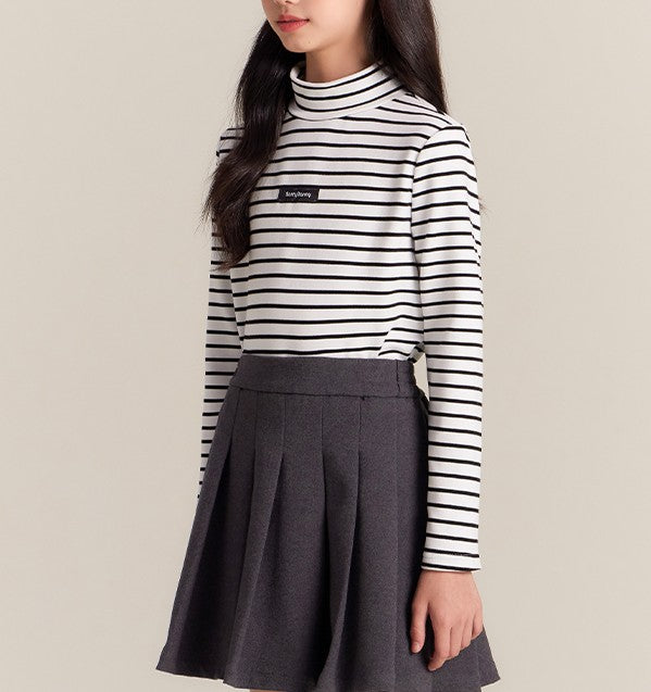 Girls Turtleneck Long Sleeve Stretch Base Layer Tee