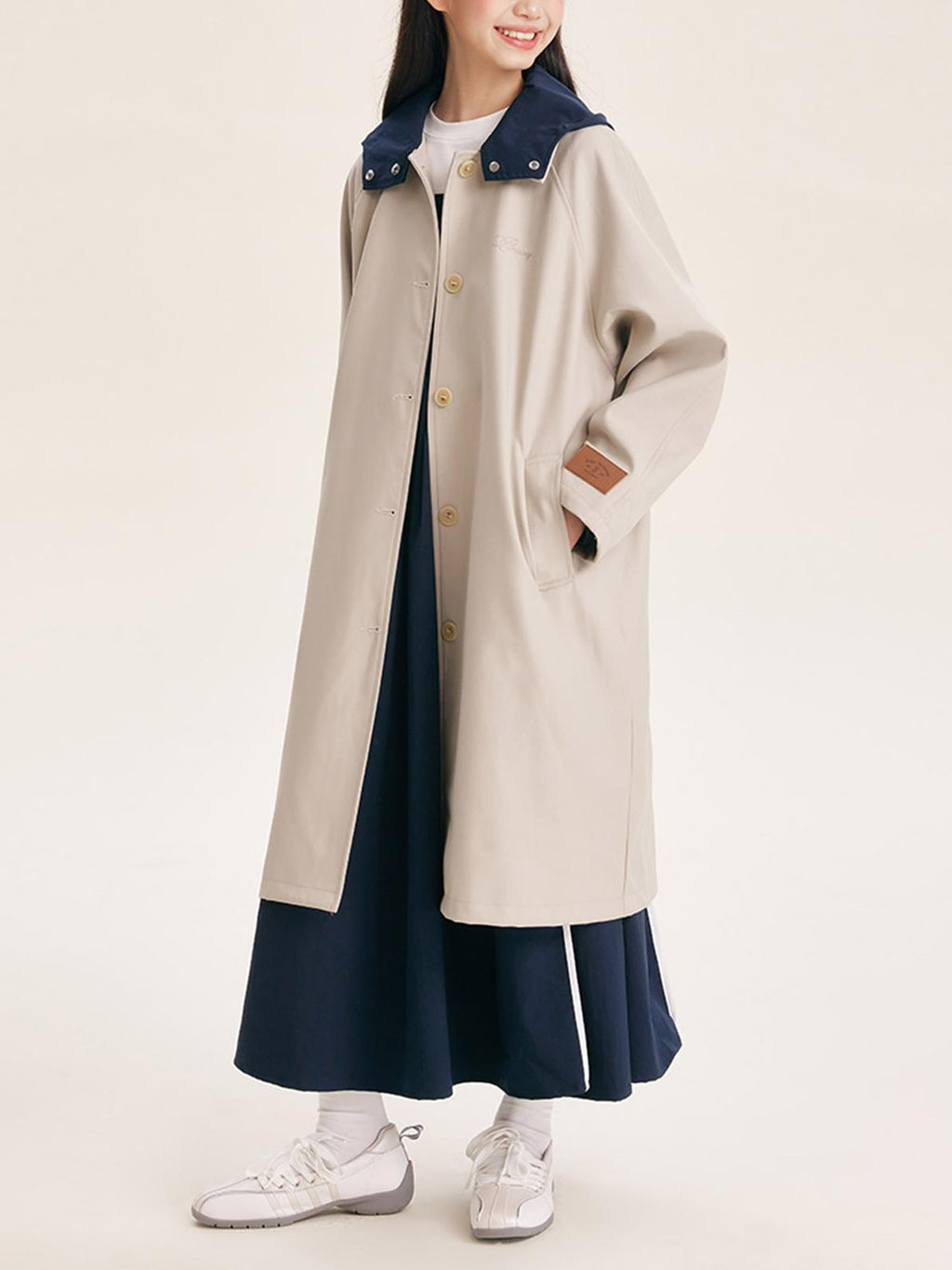 Stylish Mid-Length Trench Coat for Girls – Classic Apricot with Navy Collar