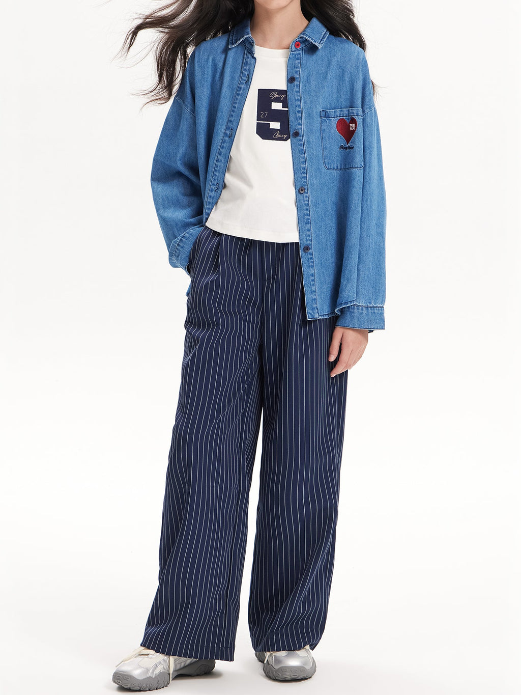 Girls Denim Heart Embroidered Shirt Jacket – Blue Classic