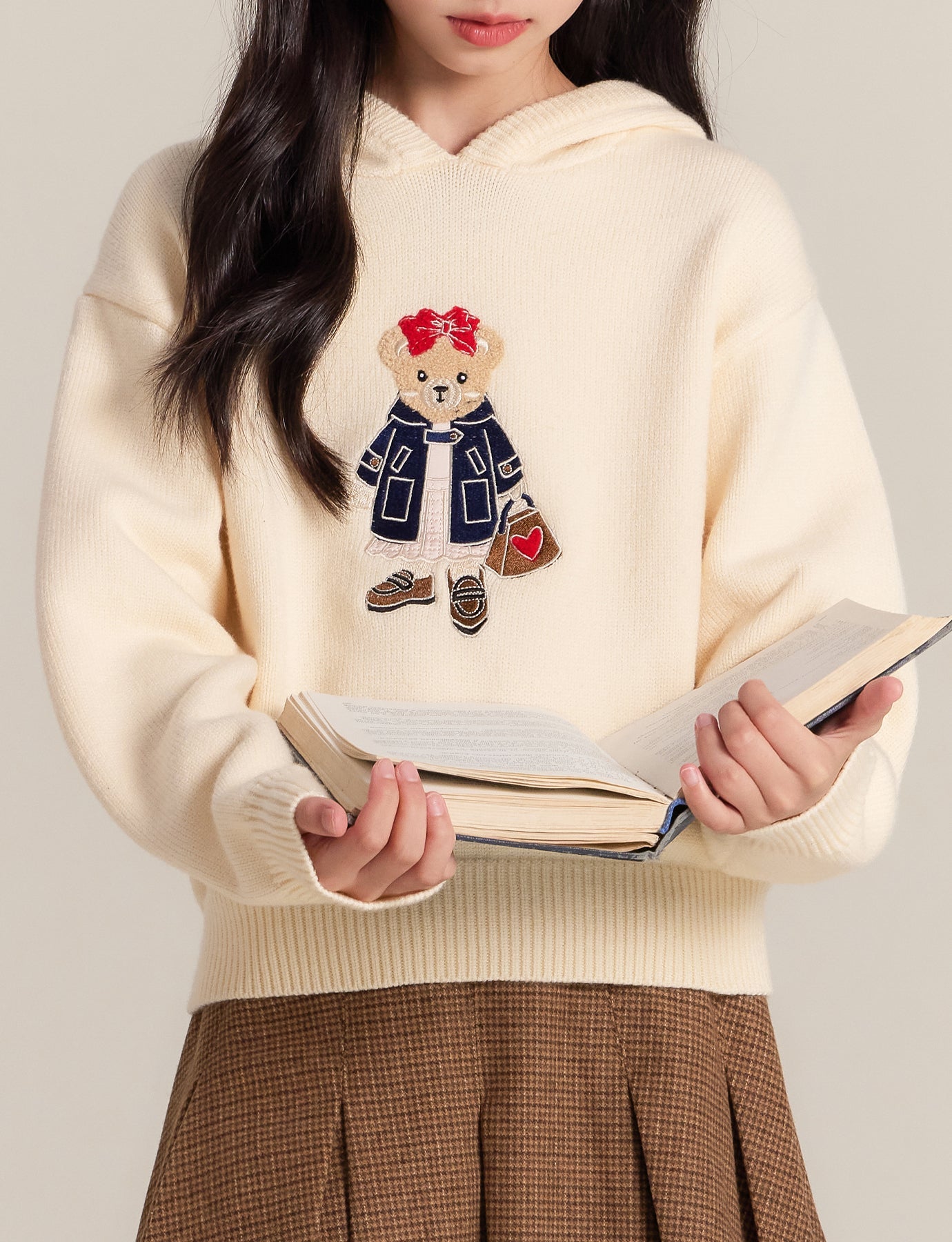 Kids Classic Pullover Hoodie with Bear Embroidery Sweater