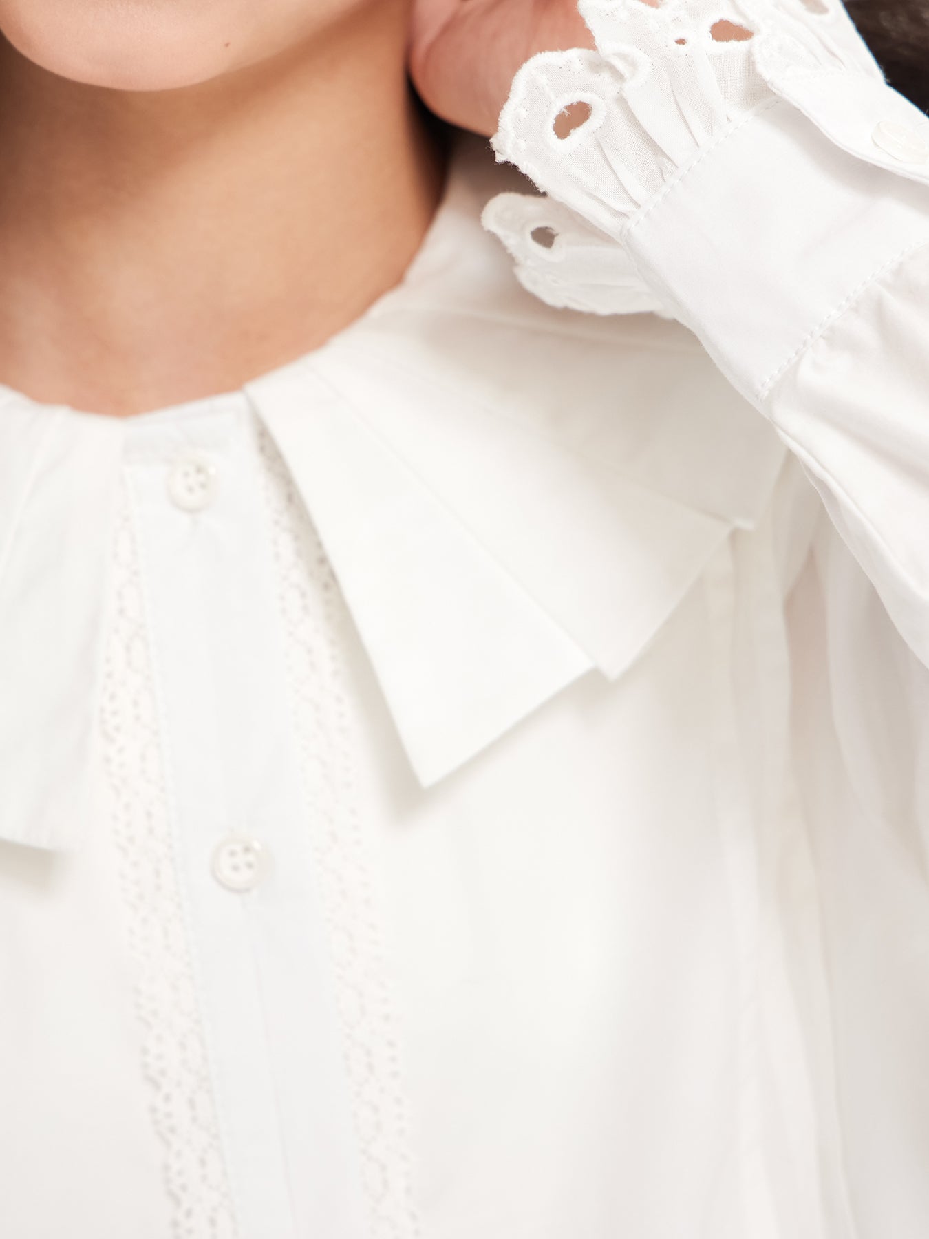 Girls White Lace Trim Long Sleeve Button Down Shirt